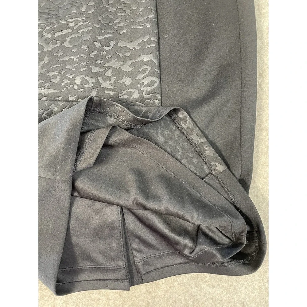 Calvin Klein Animal Print Black Pencil Skirt Sz 6 Lined Zipper Hook And Eye Midi